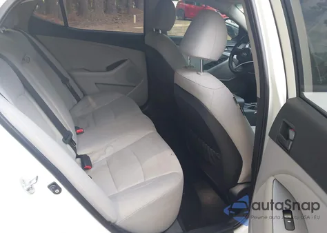 2015 Kia Optima Lx из США, поврежденный, VIN KNAGM4A71F5611444